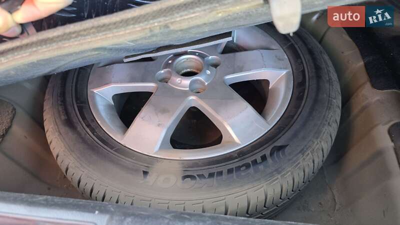 Седан Chevrolet Epica 2008 в Зміїві