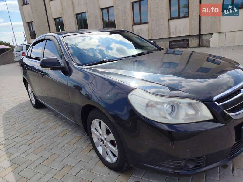 Седан Chevrolet Epica 2008 в Гайсине