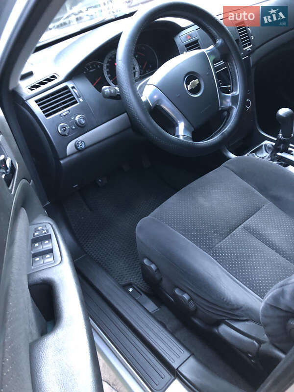 Седан Chevrolet Epica 2007 в Сумах