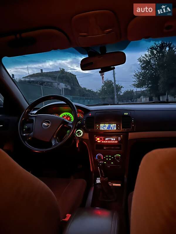 Седан Chevrolet Epica 2006 в Ізмаїлі