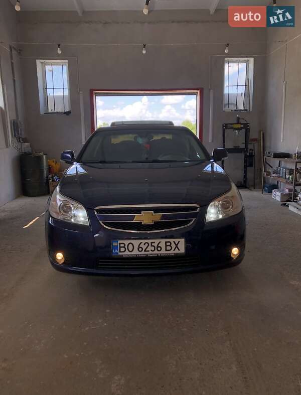 Седан Chevrolet Epica 2009 в Чорткове