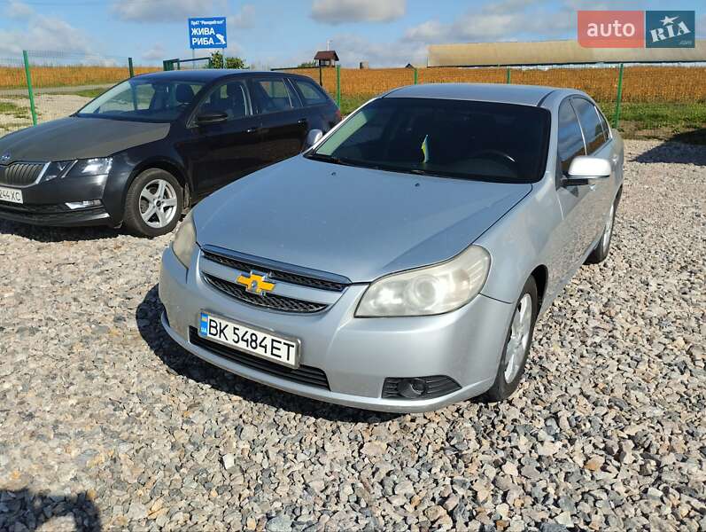 Седан Chevrolet Epica 2008 в Ровно