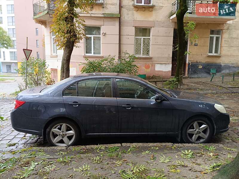 Седан Chevrolet Epica 2006 в Львове