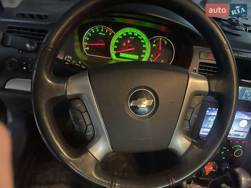 Седан Chevrolet Epica 2007 в Киеве