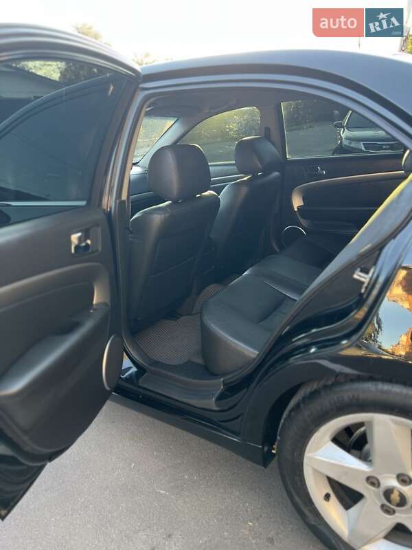 Седан Chevrolet Epica 2008 в Василькове