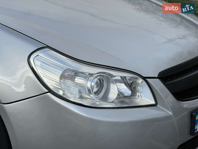 Седан Chevrolet Epica 2007 в Одессе