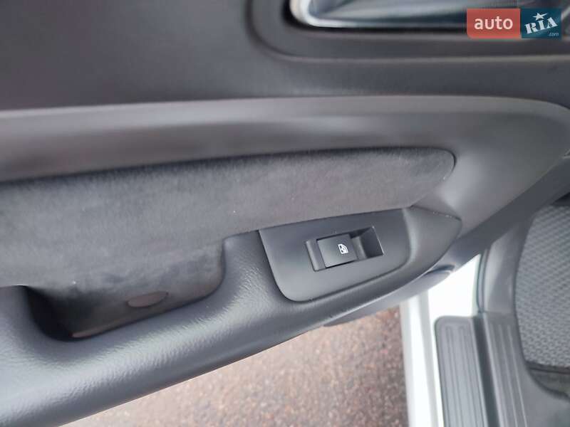 Седан Chevrolet Epica 2011 в Киеве