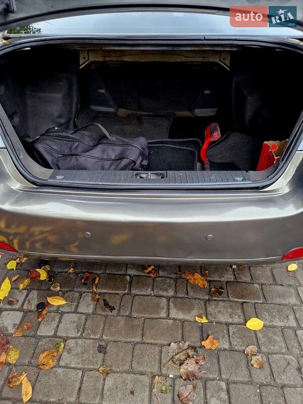 Седан Chevrolet Epica 2008 в Броварах