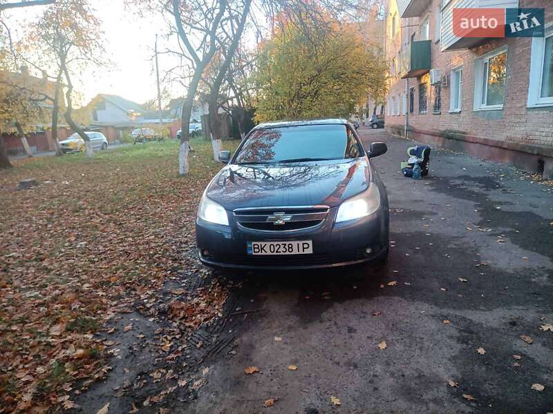 Седан Chevrolet Epica 2008 в Ровно фото Седан Chevrolet Epica 2008 в Ровно