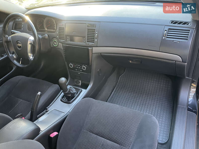 Седан Chevrolet Epica 2008 в Киеве фото 47 Седан Chevrolet Epica 2008 в Киеве