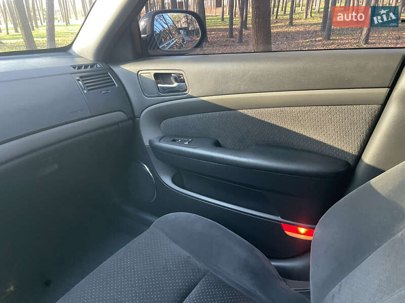 Седан Chevrolet Epica 2008 в Киеве фото 54 Седан Chevrolet Epica 2008 в Киеве