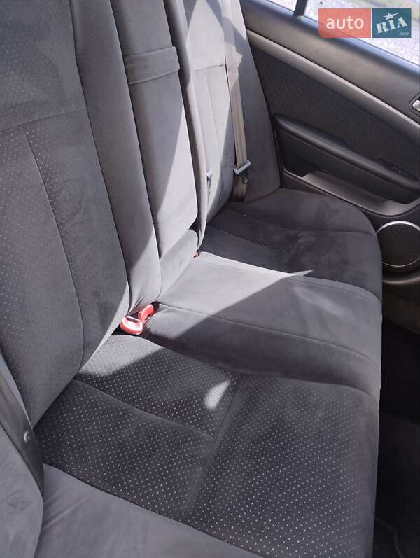 Седан Chevrolet Epica 2008 в Ровно