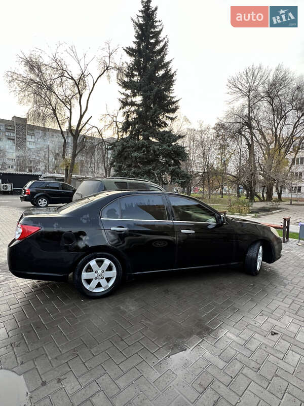 Седан Chevrolet Epica 2006 в Запорожье