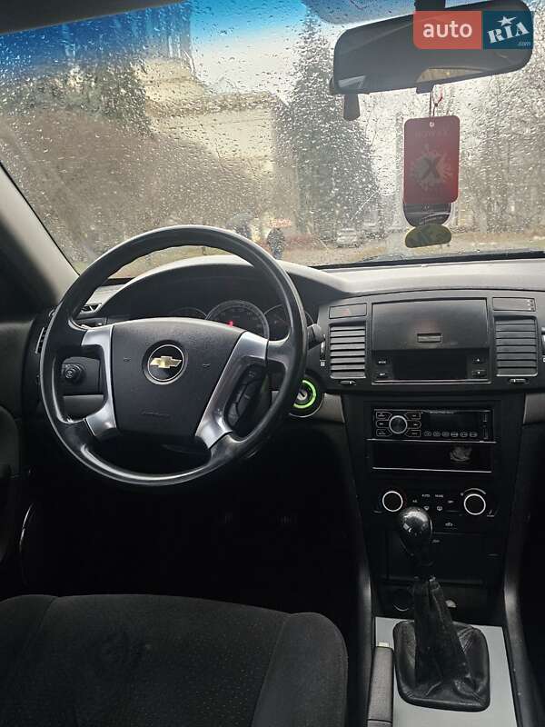 Седан Chevrolet Epica 2007 в Києві