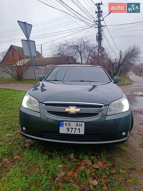 Седан Chevrolet Epica 2006 в Днепре