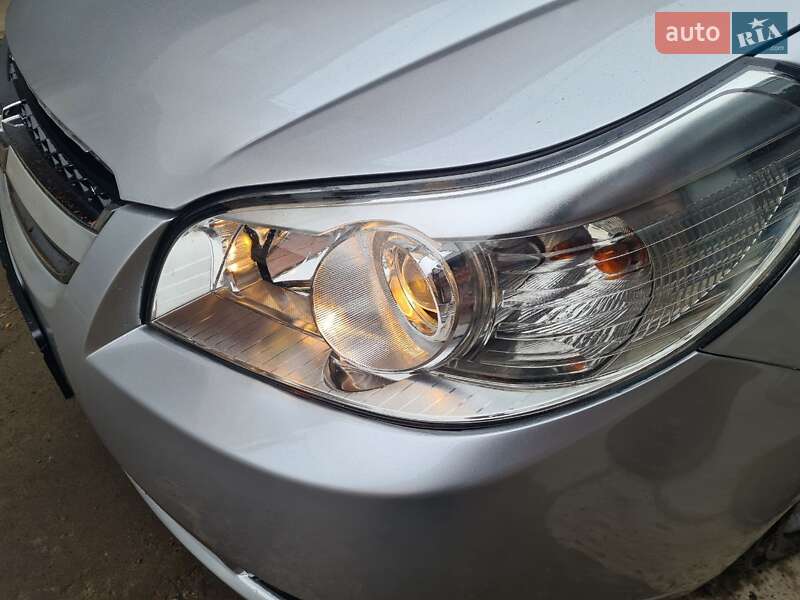 Седан Chevrolet Epica 2008 в Києві