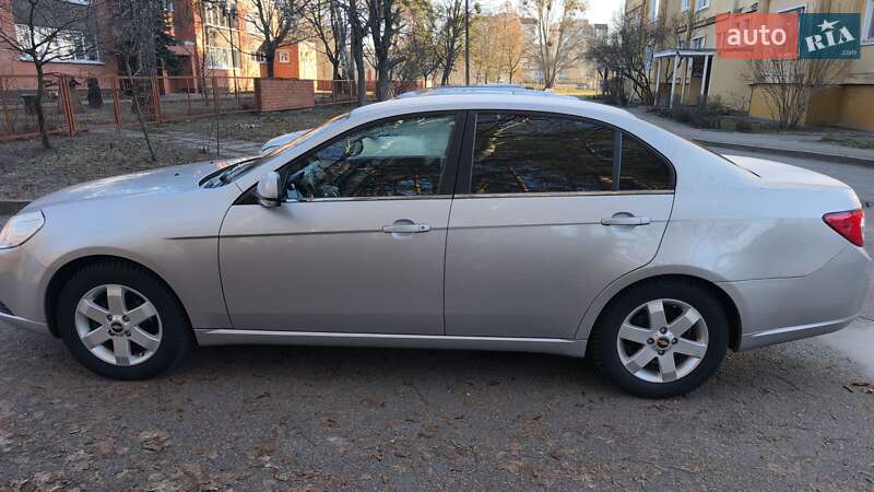 Седан Chevrolet Epica 2007 в Славутиче