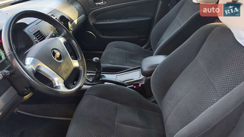 Седан Chevrolet Epica 2007 в Славутиче