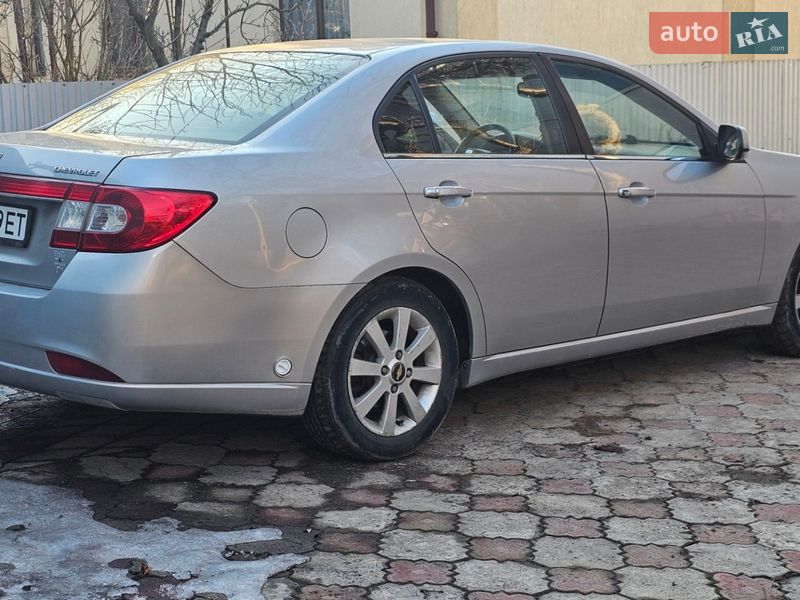Седан Chevrolet Epica 2009 в Черновцах