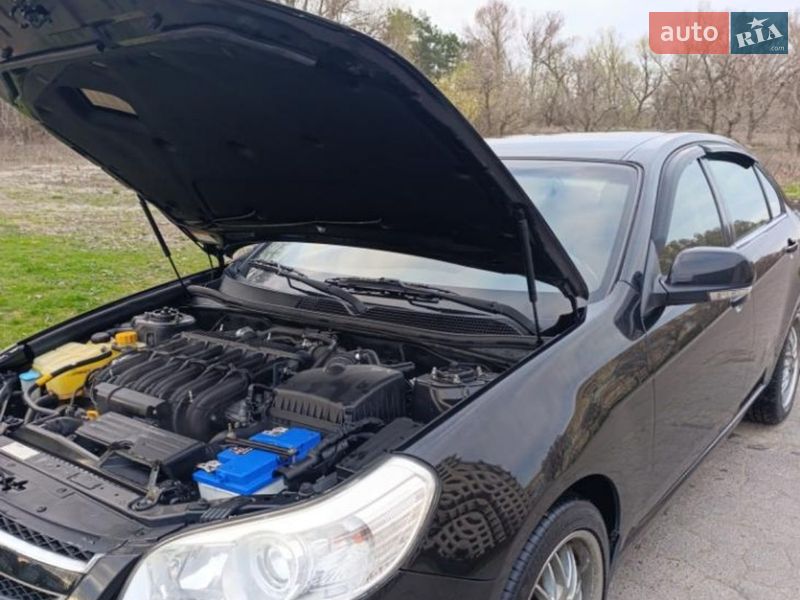 Седан Chevrolet Epica 2008 в Каменском