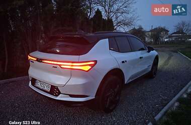 Позашляховик / Кросовер Chevrolet Equinox EV 2024 в 