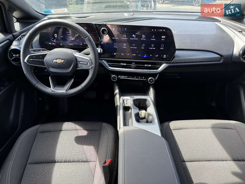 Позашляховик / Кросовер Chevrolet Equinox EV 2024 в Львові