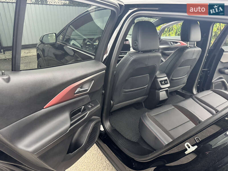 Позашляховик / Кросовер Chevrolet Equinox EV 2024 в Києві