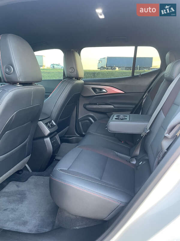 Внедорожник / Кроссовер Chevrolet Equinox EV 2024 в Львове