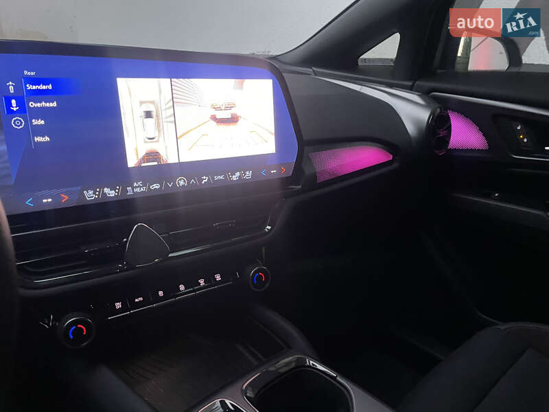 Внедорожник / Кроссовер Chevrolet Equinox EV 2024 в Львове