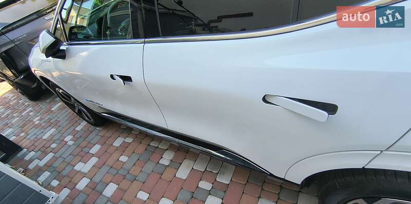 Позашляховик / Кросовер Chevrolet Equinox EV 2024 в Києві