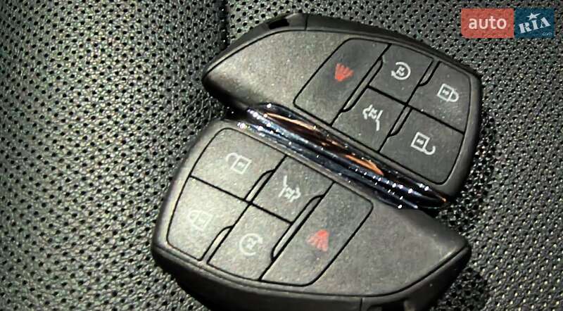 Позашляховик / Кросовер Chevrolet Equinox EV 2024 в Києві