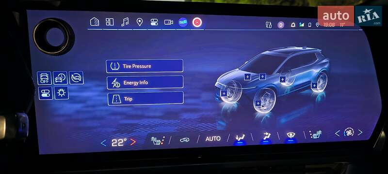 Позашляховик / Кросовер Chevrolet Equinox EV 2024 в Києві