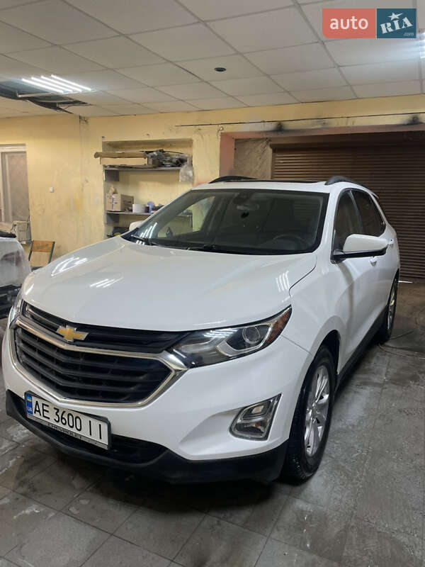 Внедорожник / Кроссовер Chevrolet Equinox 2017 в Днепре