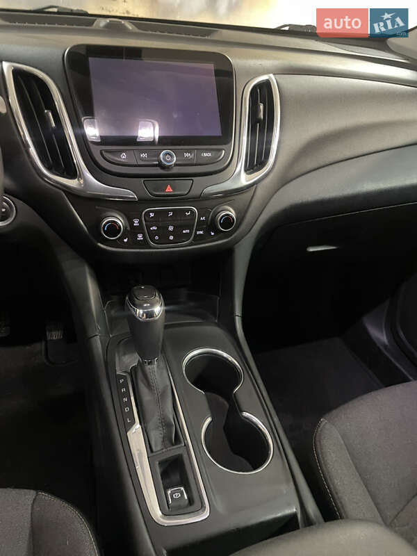 Внедорожник / Кроссовер Chevrolet Equinox 2017 в Днепре