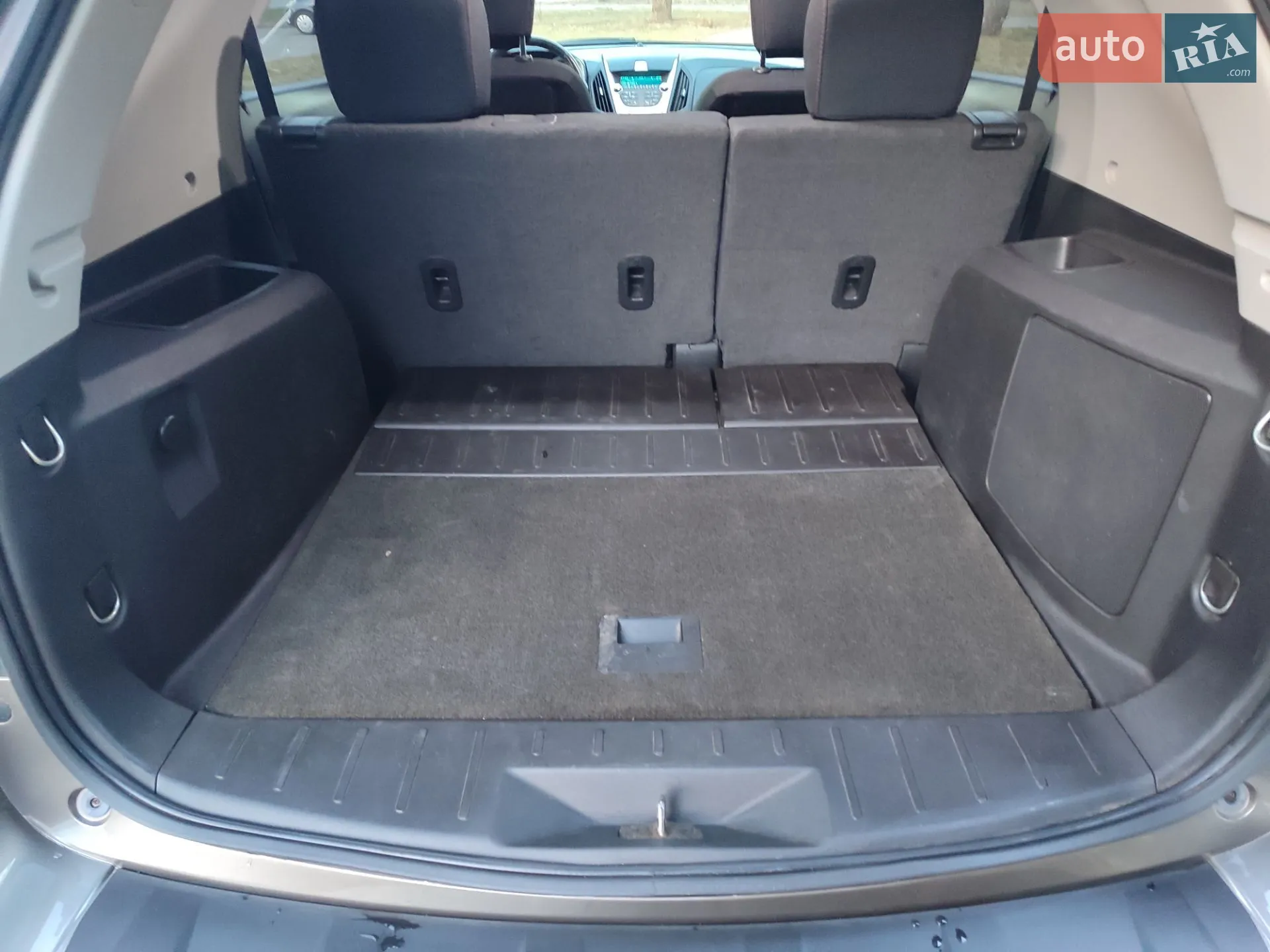2010 Chevrolet Equinox - мініатюра 17