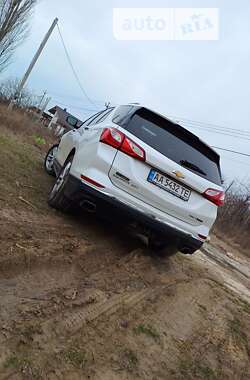 Внедорожник / Кроссовер Chevrolet Equinox 2017 в Киеве
