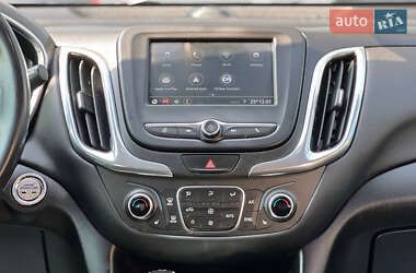 Позашляховик / Кросовер Chevrolet Equinox 2018 в 