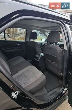 Внедорожник / Кроссовер Chevrolet Equinox 2022 в 