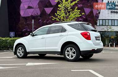 Позашляховик / Кросовер Chevrolet Equinox 2015 в 