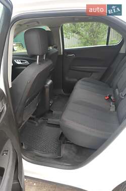 Внедорожник / Кроссовер Chevrolet Equinox 2014 в 