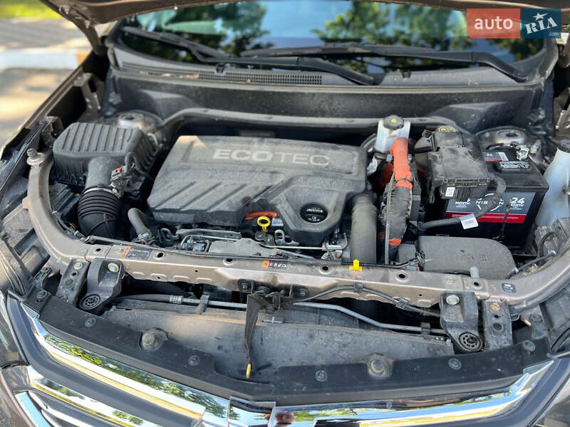 Позашляховик / Кросовер Chevrolet Equinox 2018 в Києві