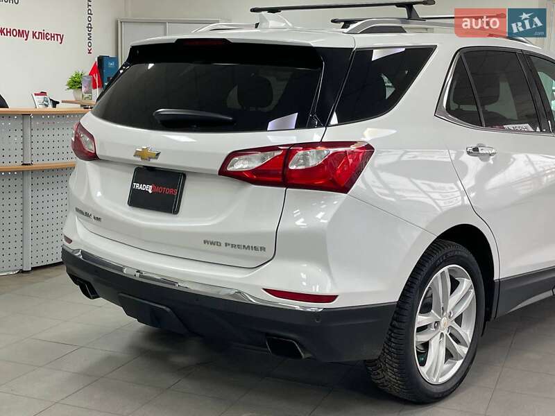 Внедорожник / Кроссовер Chevrolet Equinox 2018 в Киеве