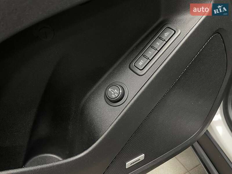 Внедорожник / Кроссовер Chevrolet Equinox 2018 в Киеве