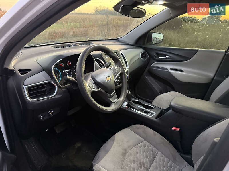 Внедорожник / Кроссовер Chevrolet Equinox 2019 в Тернополе фото 19 Внедорожник / Кроссовер Chevrolet Equinox 2019 в Тернополе