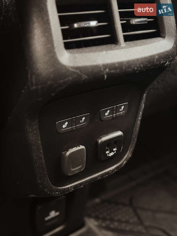 Внедорожник / Кроссовер Chevrolet Equinox 2018 в Николаеве