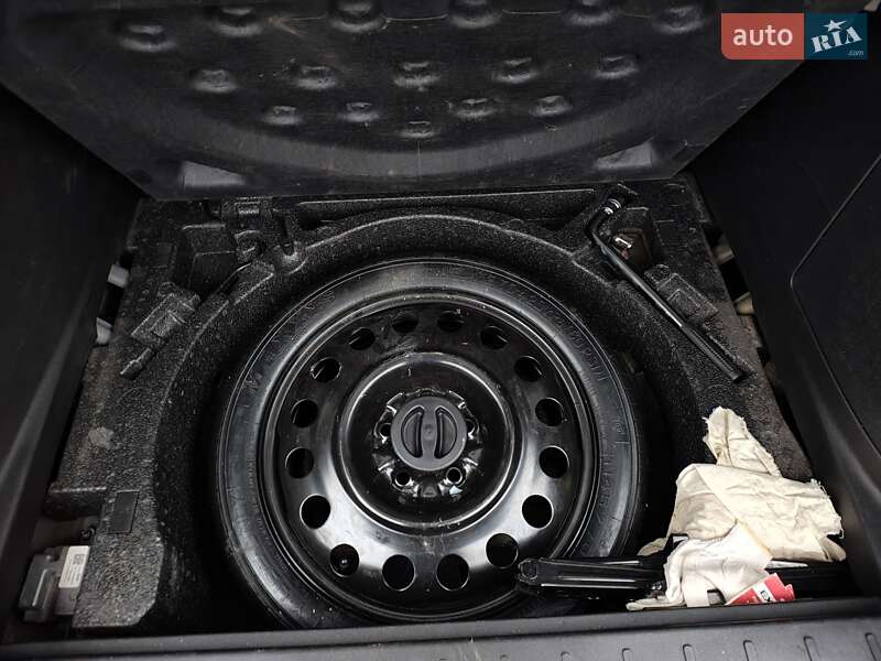 Внедорожник / Кроссовер Chevrolet Equinox 2016 в Ирпене