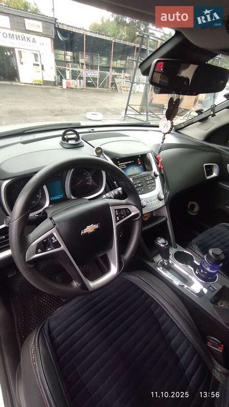 Позашляховик / Кросовер Chevrolet Equinox 2017 в Марганці