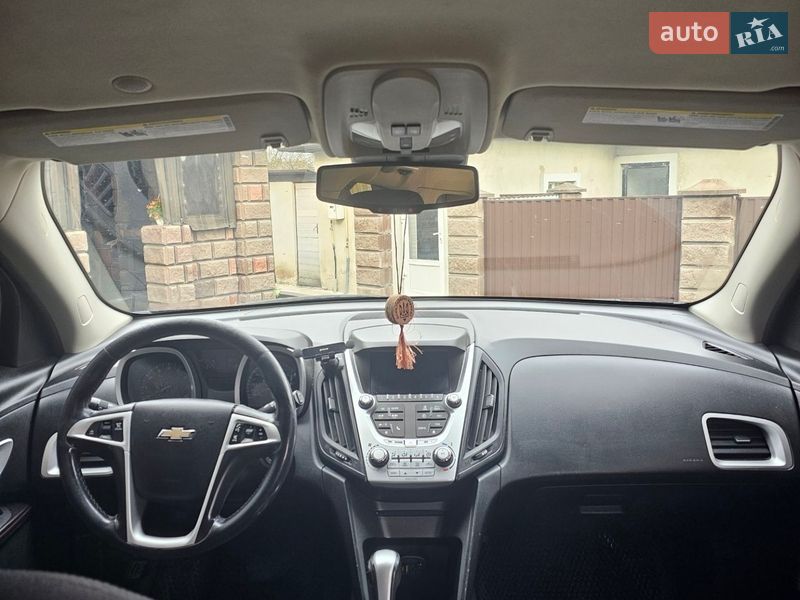 Внедорожник / Кроссовер Chevrolet Equinox 2015 в Бучаче