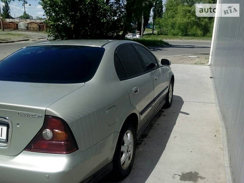 Седан Chevrolet Evanda 2005 в Києві