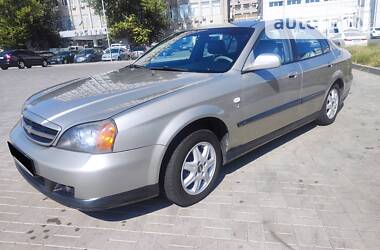 Седан Chevrolet Evanda 2004 в Дніпрі